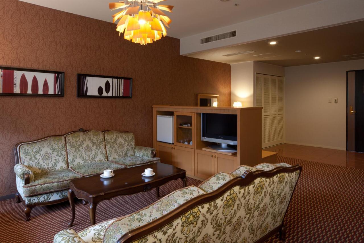 Hotel Morinokaze Tateyama‎ Toyama Station Buitenkant foto